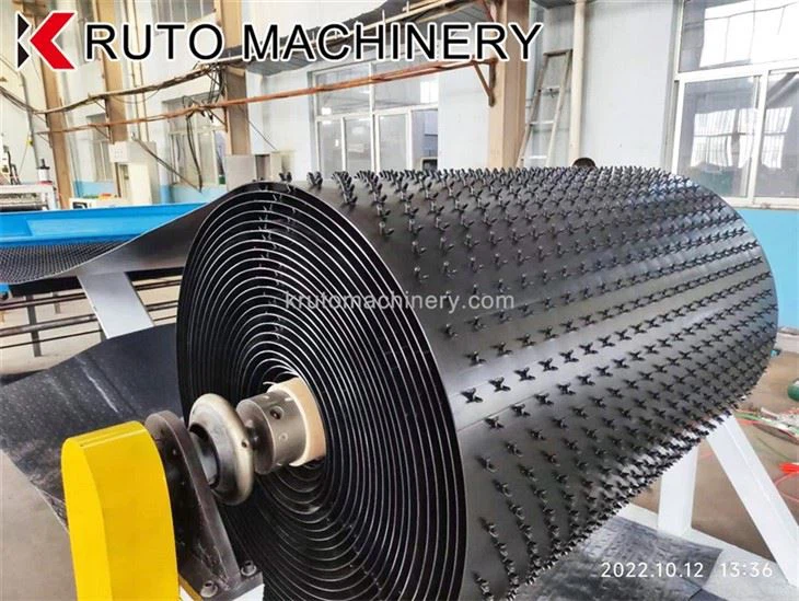concrete-protective-liner-extrusion-line